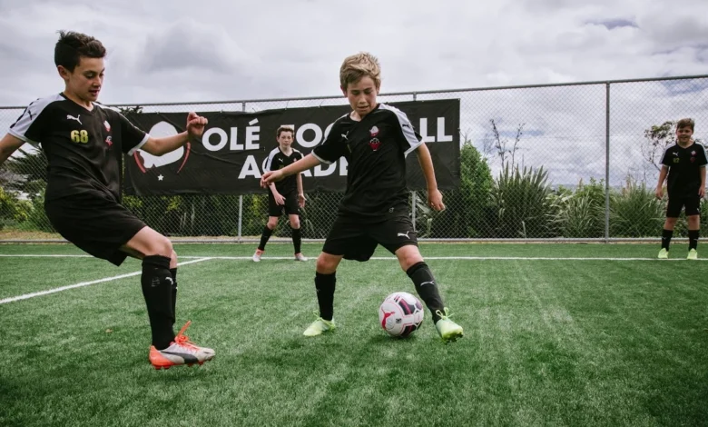 أفضل أكاديميات كرة القدم في العالم لعام 2025 11 أفضل الأكاديميات الكروية العالمية لتطوير النجوم الصاعدين في عام 2025