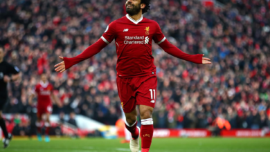 الحذاء الذهبي : محمد صلاح يقترب من معادلة رقم هنري القياسي 7 محمد صلاح يحتفل بتسجيل هدف مع ليفربول