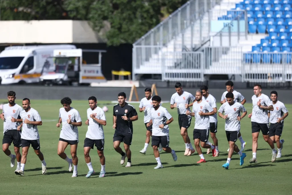 لاعبي الأهلي في جلسة تصوير قبل انطلاق كأس العالم للأندية 2025