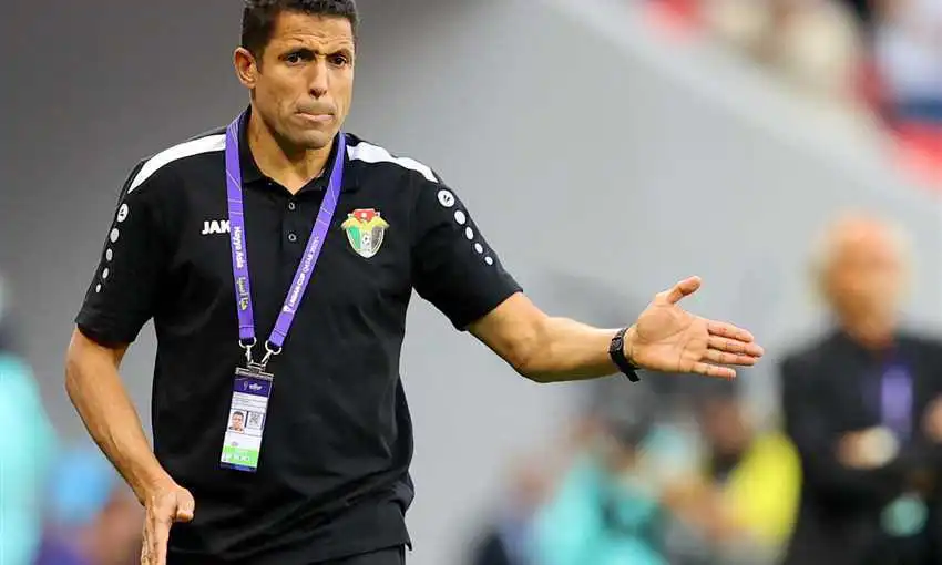 لحسين عموتة مدرب مغربي مرشح لقيادة منتخب تونس