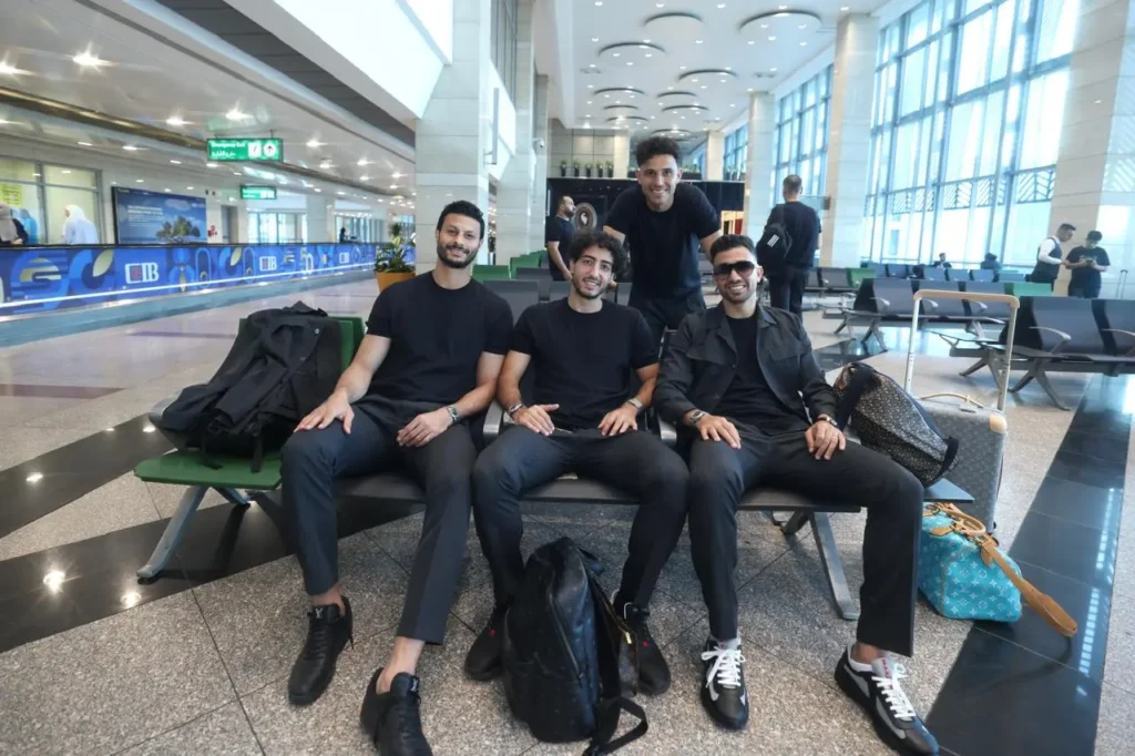 لاعبو الأهلي يظهرون بإطلالة أنيقة من Concrete قبل السفر إلى كأس العالم للأندية 2025