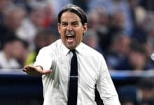 سيموني إنزاغي خارج أسوار نادي إنتر بالتراضي