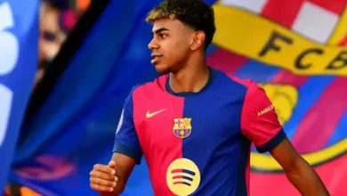 لامين يامال خلال تدريبات نادي برشلونة استعدادا للموسم الجديد