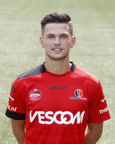 بارت مايرز لاعب كرة القدم الهولندي - مدافع نادي الوداد الرياضي