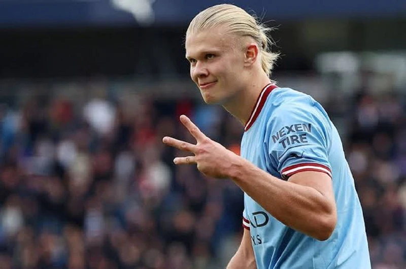 إرلينغ هالاند يستعد لمباراة مانشستر سيتي في كأس العالم للأندية