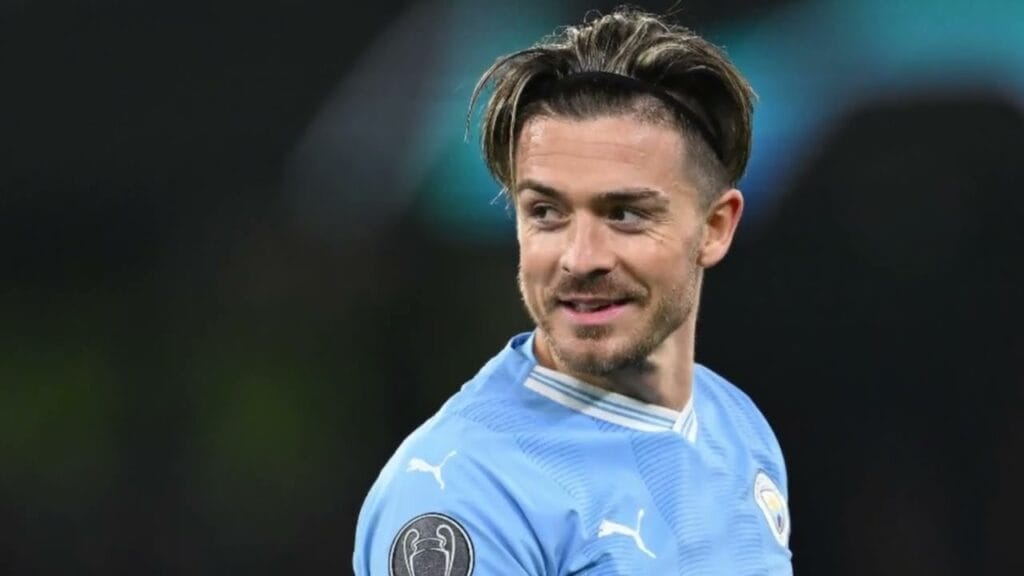 جاك غريليش لاعب مانشستر سيتي السابق