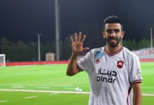 كريم البركاوي مهاجم مغربي في لقطة خلال مباراة مع نادي الرائد السعودي