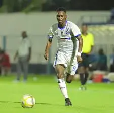 باسكال مسيندو لاعب أزام التنزاني ضمن اهتمامات ماميلودي صنداونز