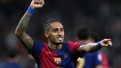 هل يضحي برشلونة بنجمه الأول؟ رافينيا في السوق مقابل صفقتين ناريتين! 2 رافينيا يحتفل بهدف بقميص برشلونة وسط أنباء عن رحيله