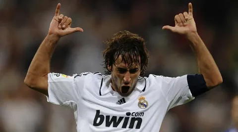 راؤول نجم ريال مدريد السابق ومدرب منتخب إسبانيا المحتمل