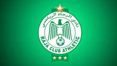 الرجاء البيضاوي يعقد جمعه العام لانتخاب رئيس ومكتب مديري جديد وسط تحولات استراتيجية 2 رئيس نادي الرجاء خلال جمع عام سابق بحضور منخرطي النادي