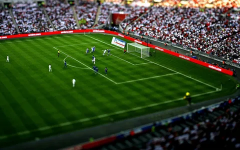 المدير الرياضي والمدير التقني