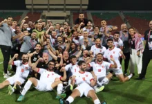 النشامى وكأس العالم قصة أربعين عامًا من التحديات والطموح 14 لاعبو منتخب الأردن يحتفلون بالتأهل إلى كأس العالم لأول مرة