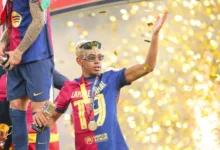 رسميا لامين يامال يحصل على الرقم 10 في برشلونة