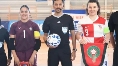 كأس السيدات داخل القاعة : لبؤات الأطلس ينتفضن أمام كرواتيا ويحققن أول فوز 1 لاعبات منتخب المغرب لكرة القدم داخل القاعة يحتفلن بالفوز على كرواتيا