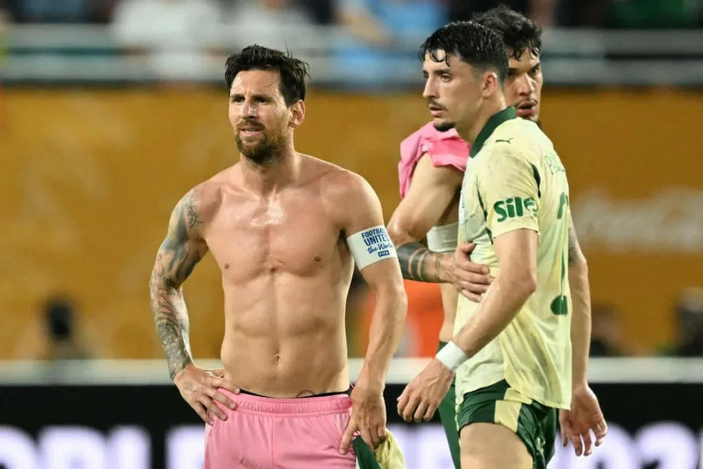 ليونيل ميسي يتصدر قائمة الرواتب في الدوري الأمريكي 2025