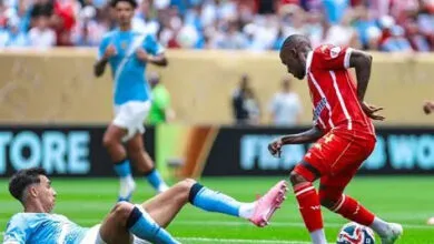 كريستوفر لورش بقميص الوداد الرياضي خلال إحدى المباريات