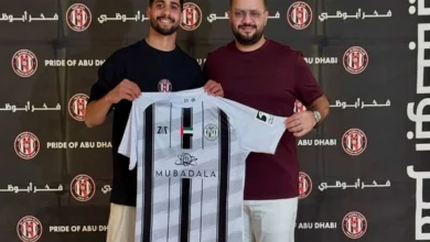 الجزيرة الإماراتي يفجر مفاجأة الميركاتو ويضم إبراهيم عادل في صفقة ضخمة من بيراميدز 1 إبراهيم عادل بقميص الجزيرة الإماراتي خلال تقديمه الرسمي