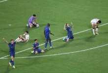 احتفال لاعبي الهلال بعد تسجيل الهدف الرابع في مرمى مانشستر سيتي