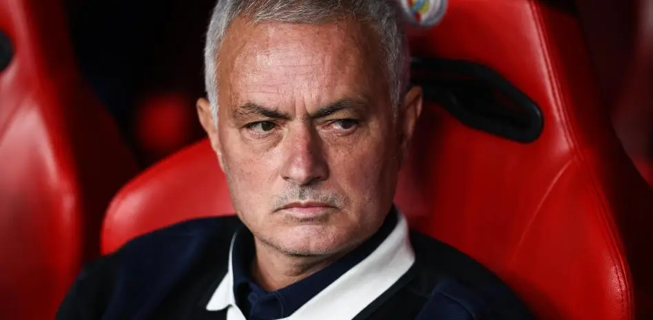 جوزيه مورينيو بعد إقالته من تدريب فنربخشه التركي