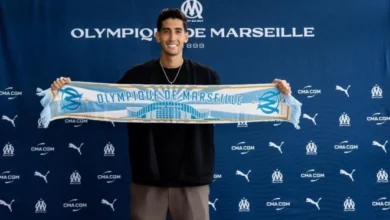 نايف أكرد متشوق لاكتشاف بركان فيلودروم بعد انتقاله إلى أولمبيك مارسيليا 1 نايف أكرد بقميص أولمبيك مارسيليا بعد انتقاله من ويستهام يونايتد