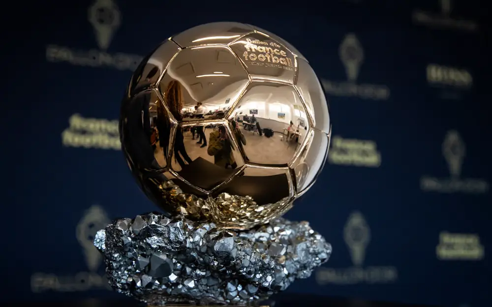 لفائزون بالكرة الذهبية 2025 عثمان ديمبيلي وأيتانا بونماتي يكتبان التاريخ