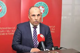 رئيس العصبة الاحترافية يكشف تفاصيل خطيرة حول تصريحات مدرب اتحاد تواركة 18 عبد السلام بلقشور رئيس العصبة الاحترافية خلال تصريح إعلامي حول أزمة التحكيم