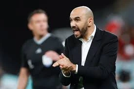 وليد الركراكي يهاجم تصرفات السنغال بعد نهائي CAN 2025